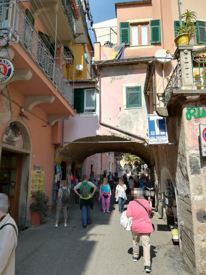 דירות מונטרוסו אל מארה Casa Del Carugio מראה חיצוני תמונה