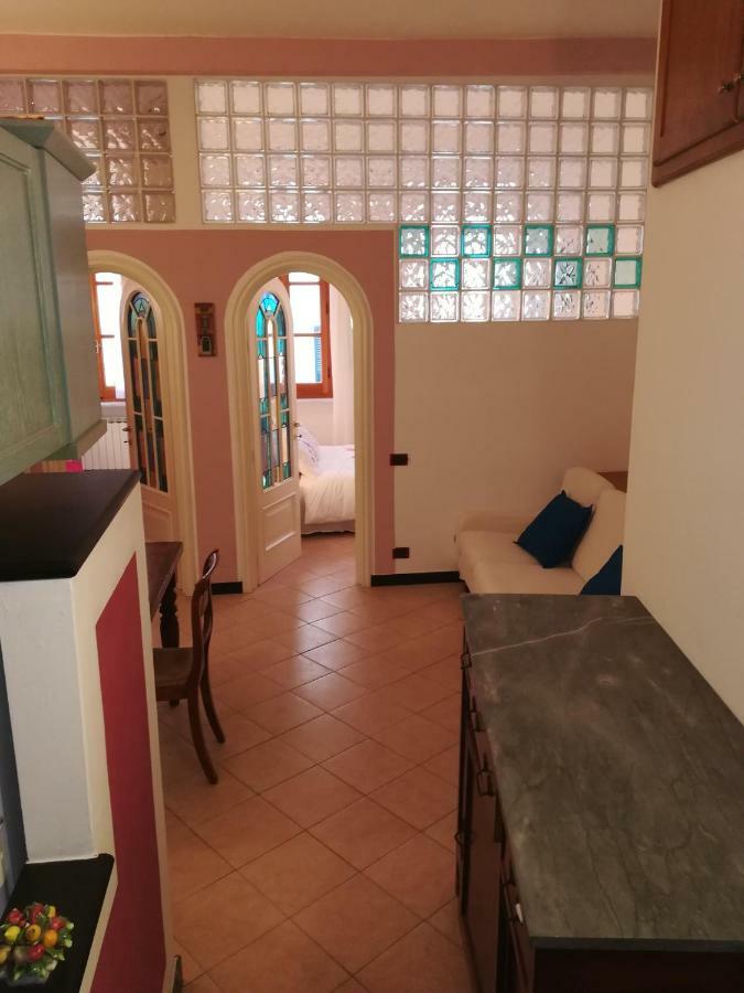 דירות מונטרוסו אל מארה Casa Del Carugio מראה חיצוני תמונה