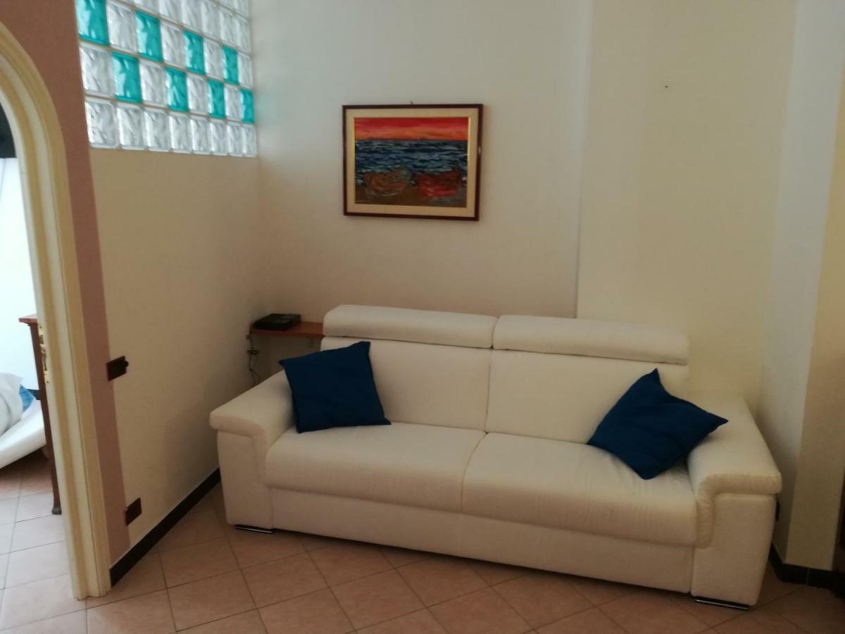 דירות מונטרוסו אל מארה Casa Del Carugio מראה חיצוני תמונה